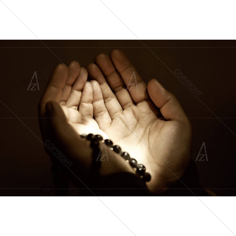 Muslim Praying Hands — custom-size art design 5000133