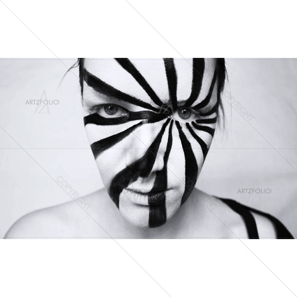 Girl With Art Make Up — custom-size art design 5000939