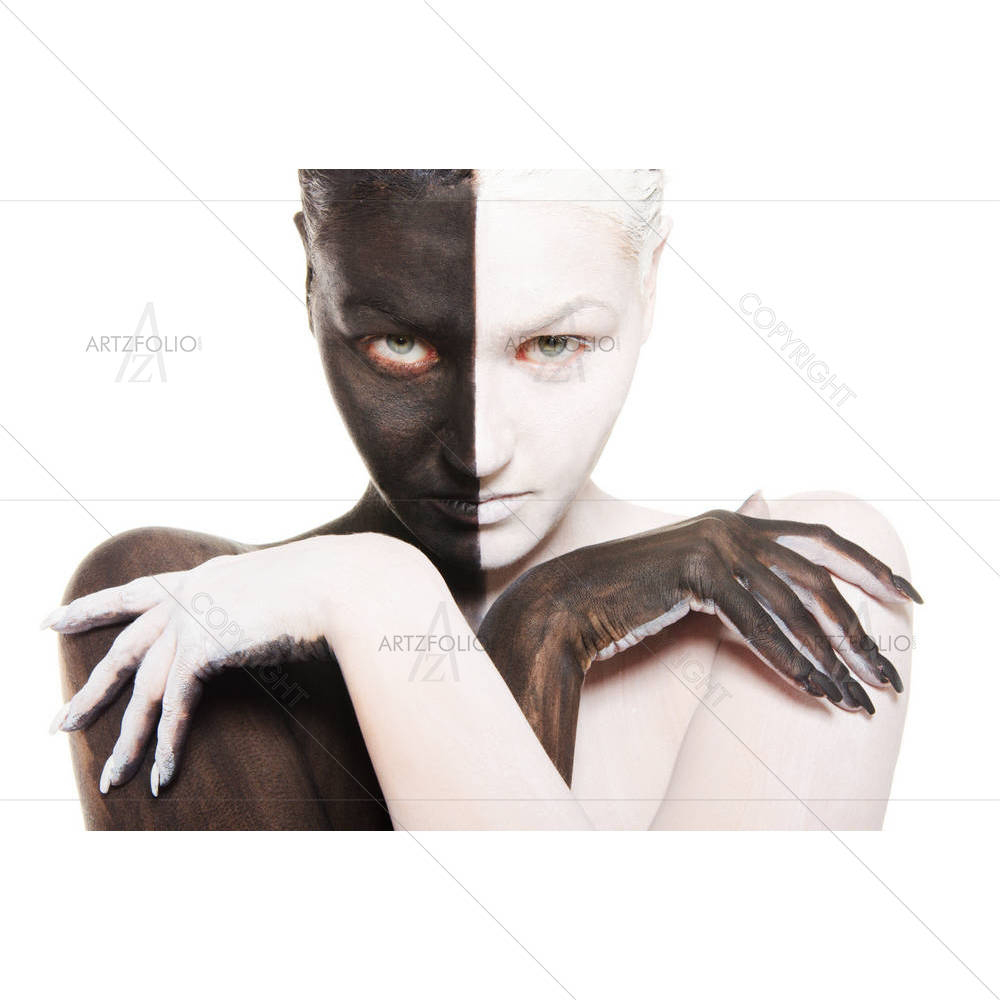 Woman In Black & White D1 — custom-size art design 5001039