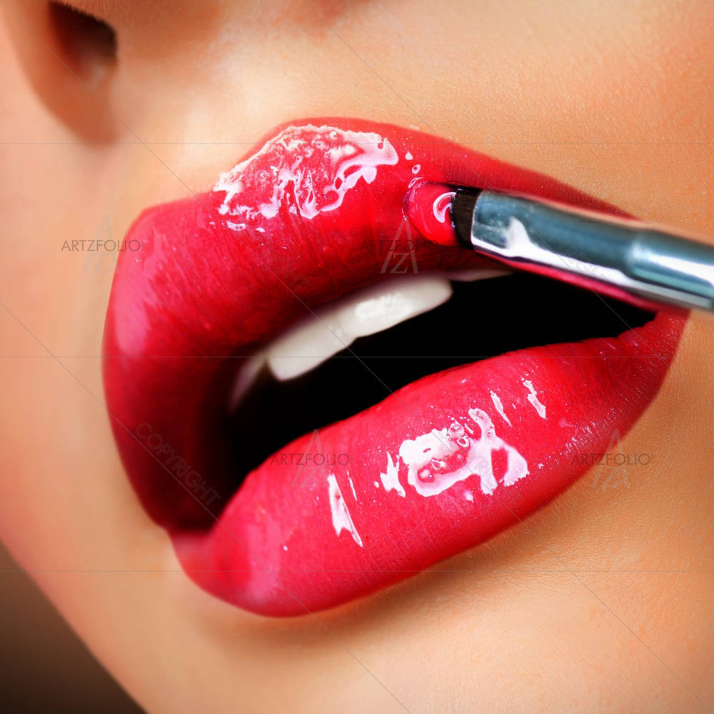 Professional Make Up — custom-size art design 5002337