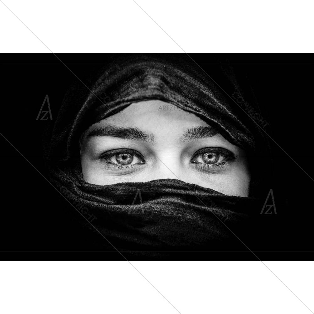 Woman With Blue Eyes — custom-size art design 5002547