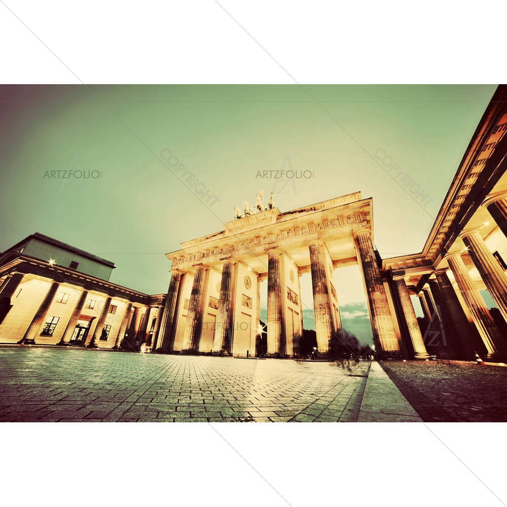 Brandenburg Gate in In Berlin, Germany — custom-size art design 5003602