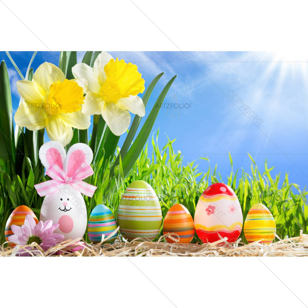 Eggs Easter In Row On Straw With Narcissus — custom-size art design 5004373