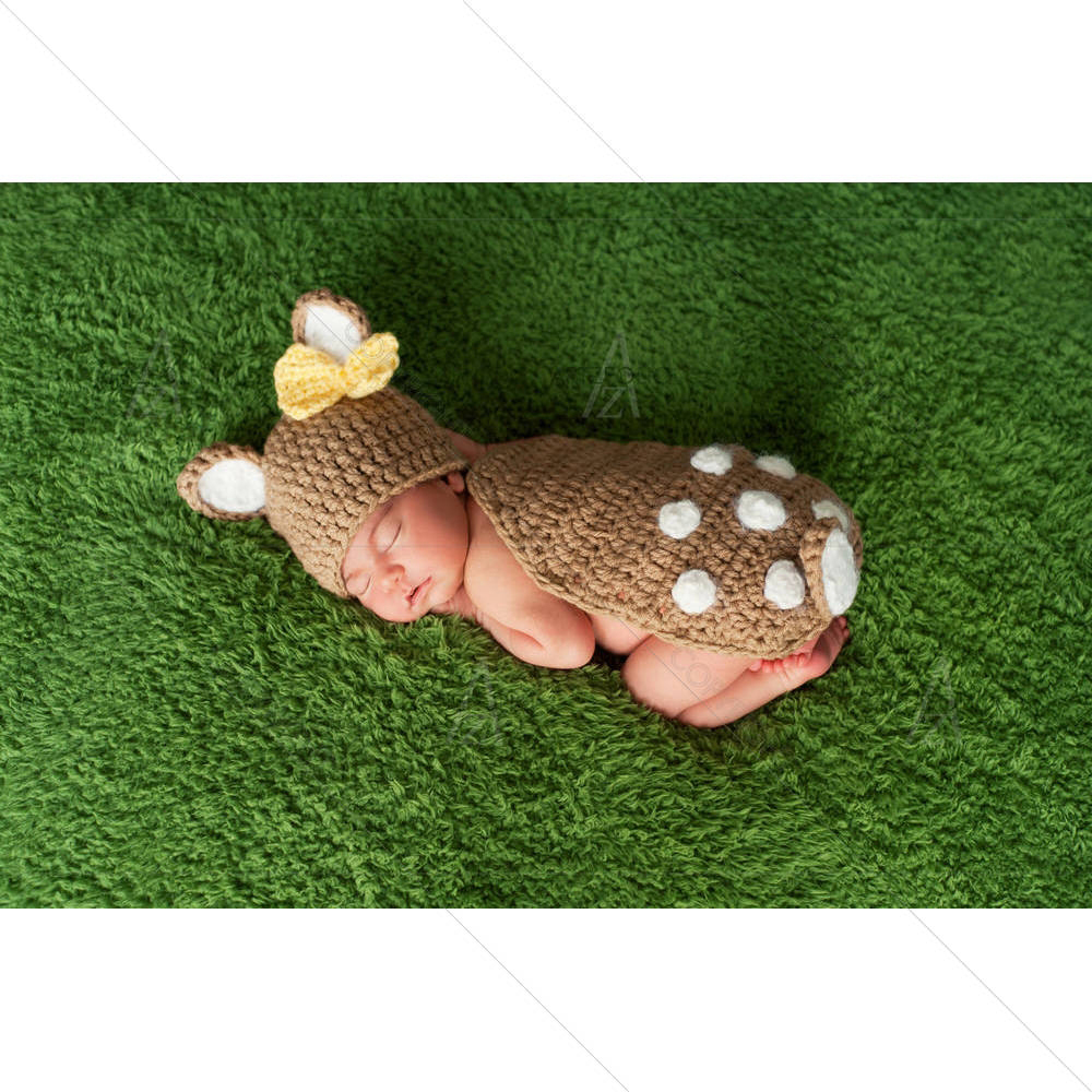 Newborn Baby Girl D13 — custom-size art design 5006150