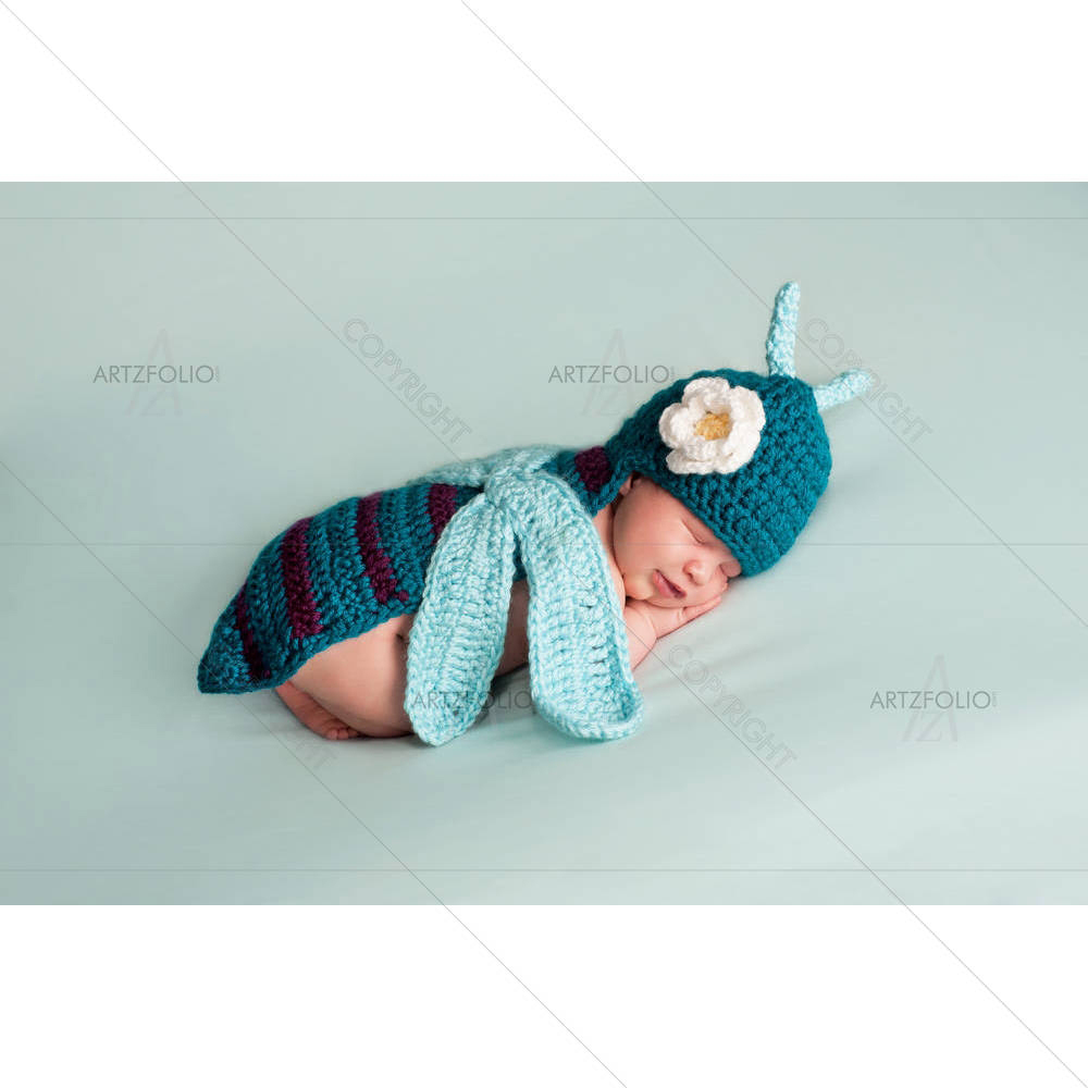 Newborn Baby Girl D15 — custom-size art design 5006183