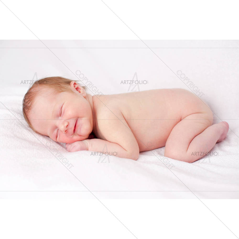 Little Baby Girl Sleeping — custom-size art design 5006226
