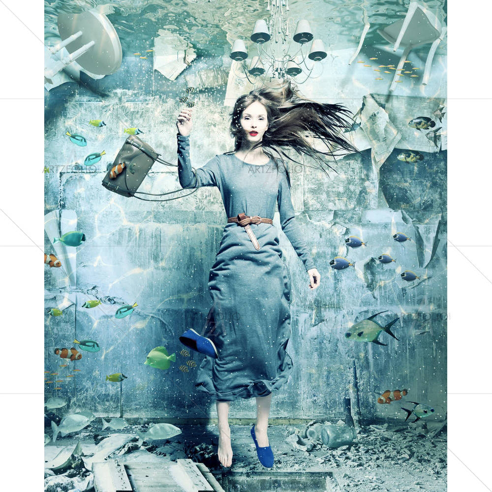 Woman Underwater — custom-size art design 5006297