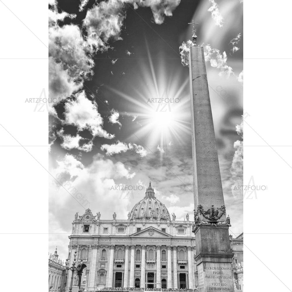 View of St. Peter in Vatican, Rome, Italy — custom-size art design 5006462