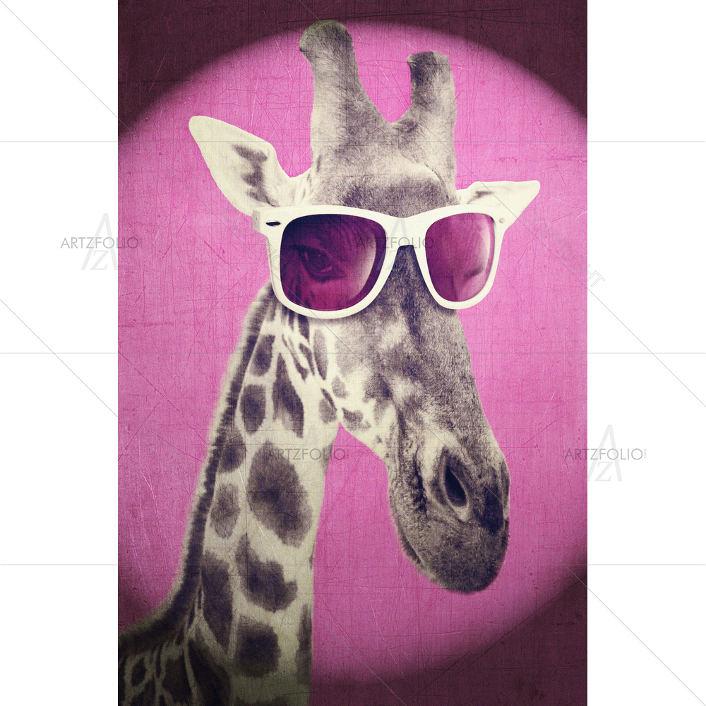 Giraffe with Modern Sunglasses D2 — custom-size art design 5010405
