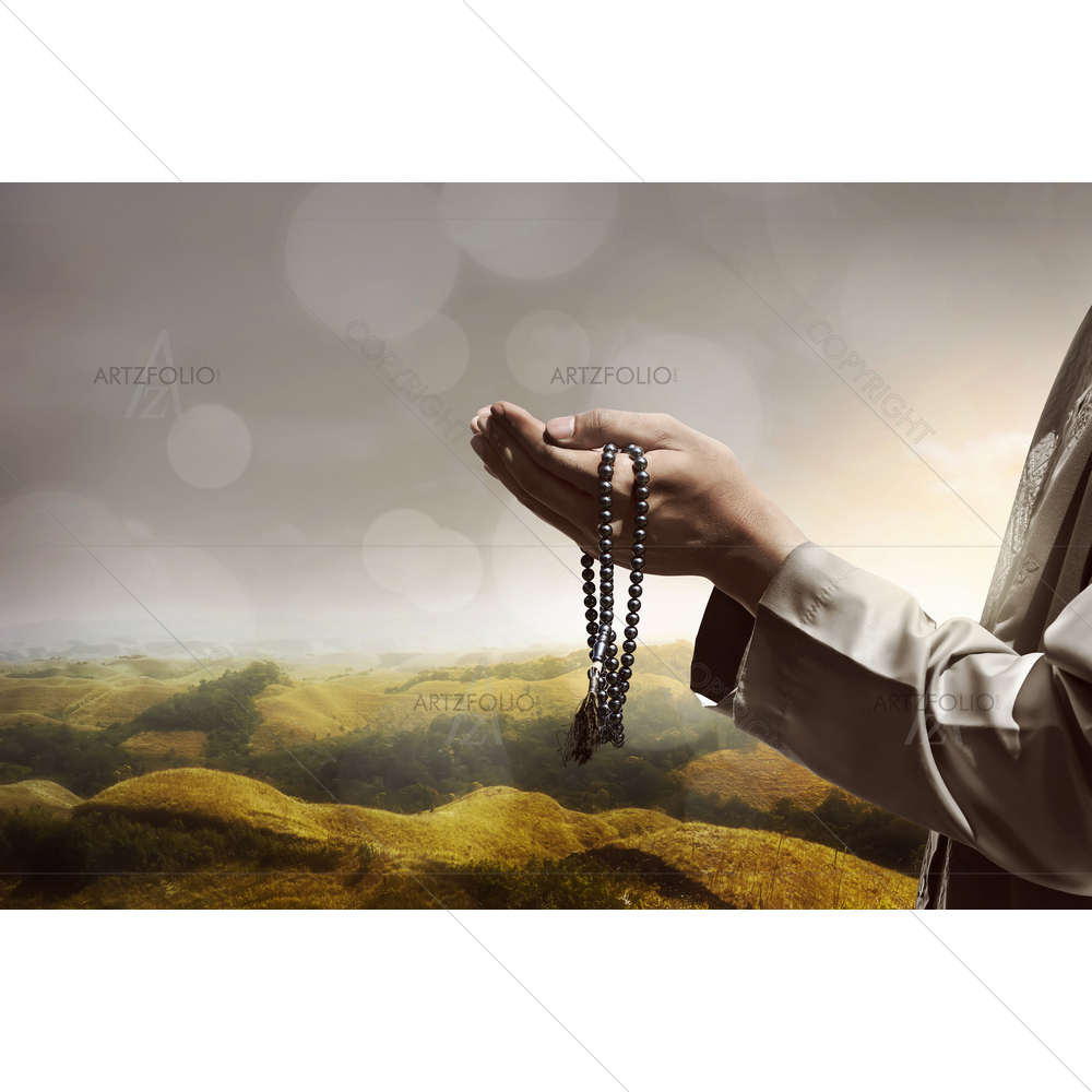 Muslims Praying — custom-size art design 5011087