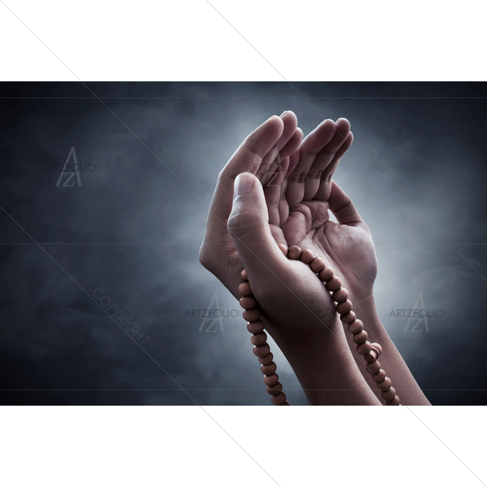 Muslim Man Praying — custom-size art design 5013342